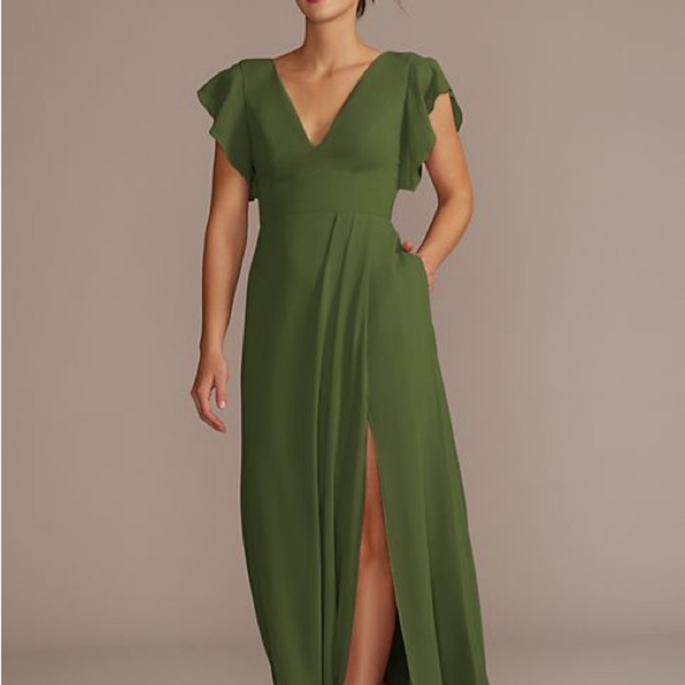 David’s Bridal -Size 10. Brand new with tags!